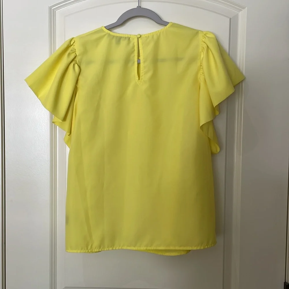 Shirt - Picture 4 of 5